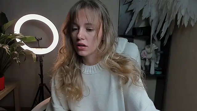 foxy blond online show from September 16, 12:18 am