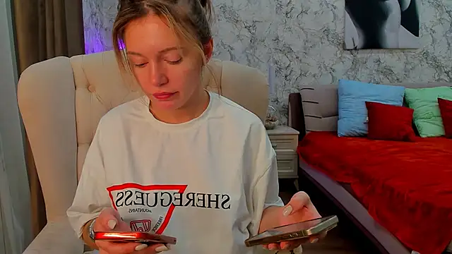 foxy blond online show from February 18, 12:32 am