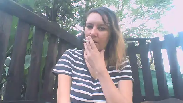 EksJouneMwah online show from March 21, 1:16 pm