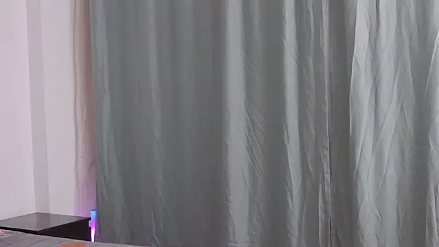 Snapshot of Nobodyforever chatting on September 25, 9:34 pm Nobodyforever online show from September 25, 9:34 pm