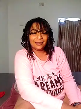 indianstormxo  online show from November 7, 8:42 am