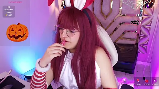 meraki fraise online show from October 24, 9:33 pm