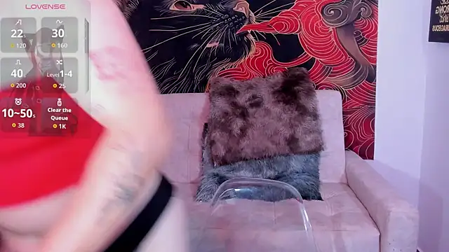 annika taylor online show from April 7, 2:57 am