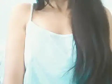 melaniy online show from April 3, 9:40 am