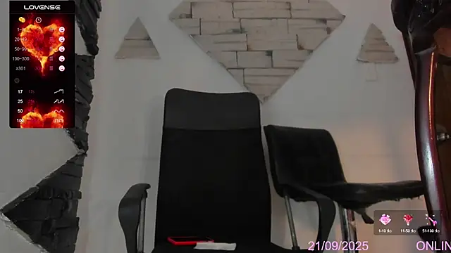 MystiqueTs online show from September 21, 8:29 pm