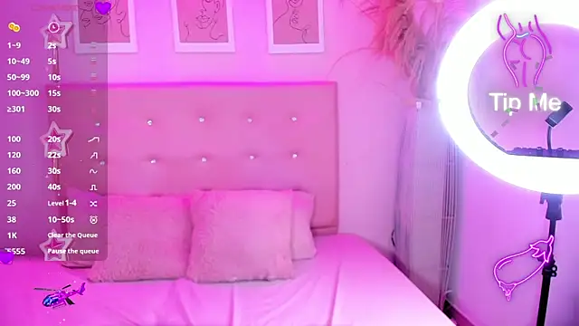 EIMY BRIGHT online show from October 8, 1:37 pm