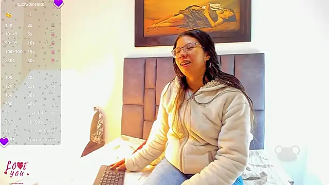 Vahiolet smith online show from February 17, 3:28 am