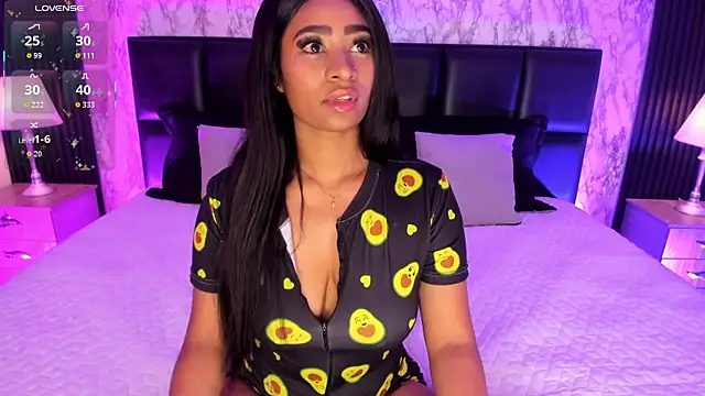 SpicyAmelia online show from November 8, 2:55 pm