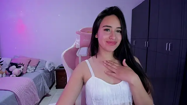 Tinylottie online show from November 2, 1:20 am