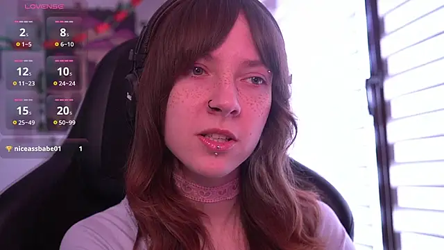 juliapie online show from March 21, 9:58 am