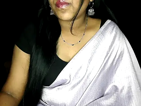 shila20 online show from March 3, 8:15 pm