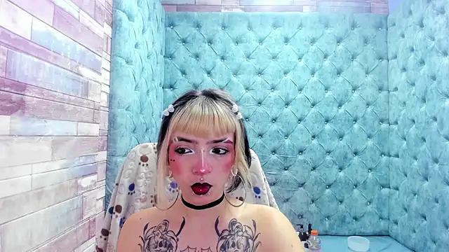 Samantha Smiith online show from December 19, 4:48 am