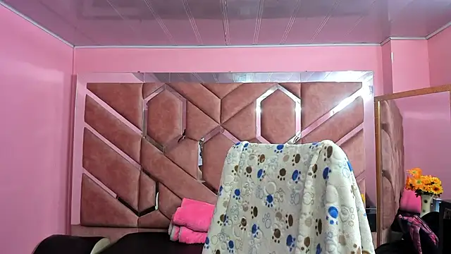 Samantha Smiith online show from September 25, 3:27 am