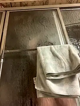 CUMFOREVERY1nTitTiES2 online show from November 1, 11:31 pm