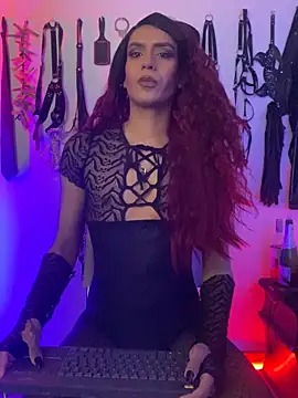 akinoro  online show from October 22, 6:35 pm