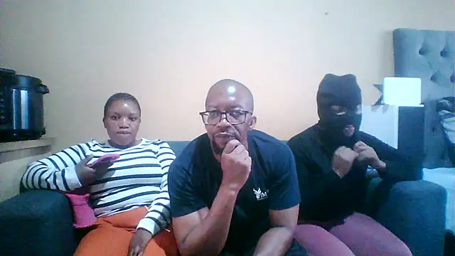 Sgeme325is online show from April 1, 9:32 am