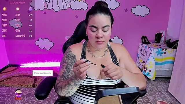 Sharon hils online show from February 4, 8:45 pm