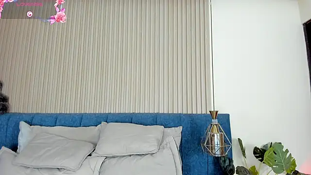 kathecute   online show from April 16, 1:39 am