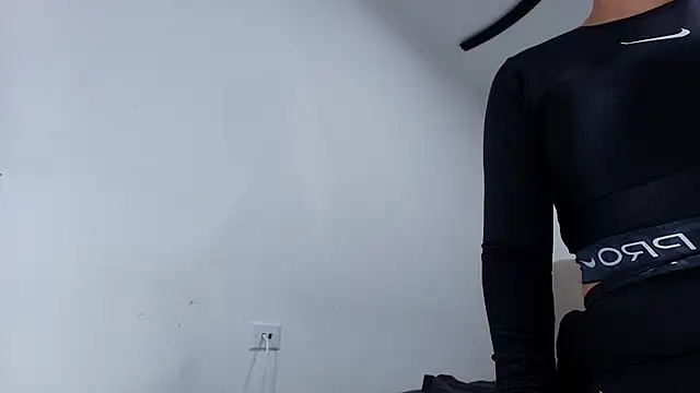 nicol f online show from March 3, 3:01 am