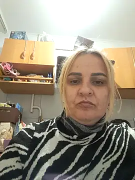 Malichkaanna30 online show from September 28, 5:07 pm