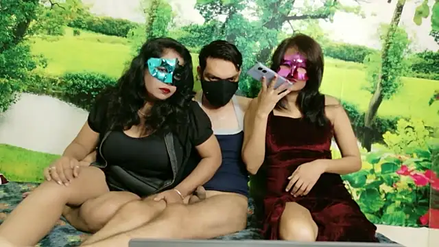 Indian wife mona online show from October 8, 7:56 am