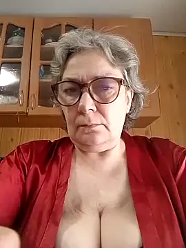 IrinaSweet54 online show from April 14, 7:19 am