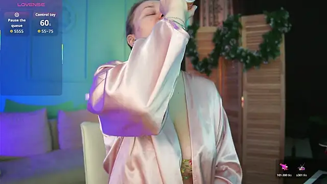 Margot Ocean online show from December 14, 8:09 am