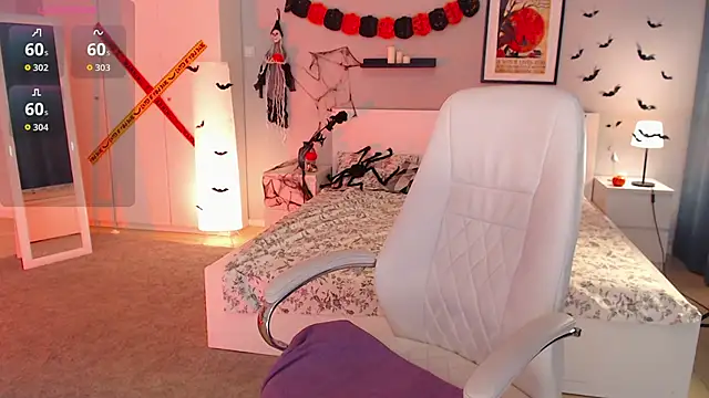 Bellla Haddid online show from October 31, 1:51 am