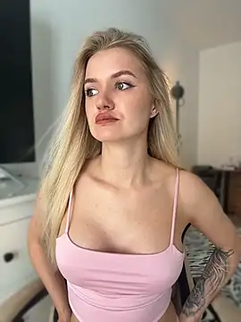 Devill Angel  online show from July 28, 12:48 pm