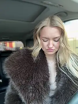 Devill Angel  online show from February 1, 10:14 am