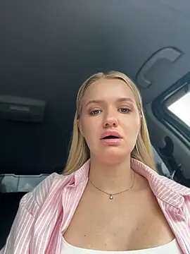 Devill Angel  online show from July 6, 12:43 pm