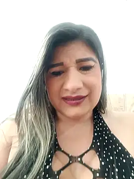 Hannahcandyy online show from December 15, 3:28 pm