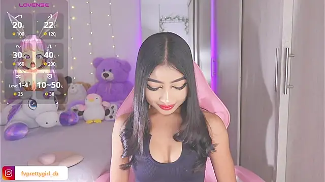 Snapshot of urfavprettygirl chatting on October 18, 7:11 am urfavprettygirl online show from October 18, 7:11 am