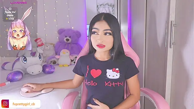 urfavprettygirl online show from January 12, 10:42 am