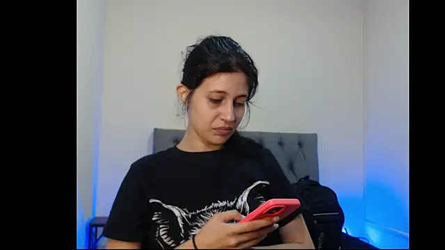 bellatrix25 online show from March 10, 3:38 pm