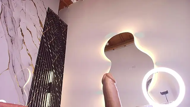 ebony hot1 online show from September 18, 1:20 pm