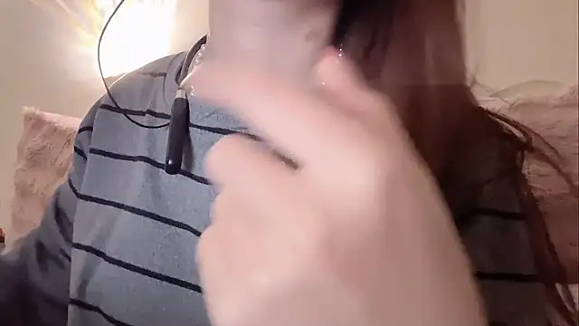 Sweet-Angel999 online show from February 7, 3:38 pm