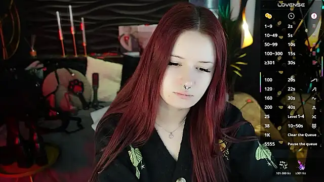 Lily Moonlight online show from March 24, 7:14 am