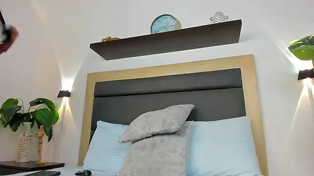 dalila30x online show from September 25, 3:05 am