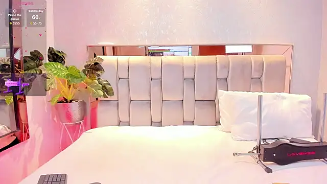 RoseTaylor   online show from November 15, 5:08 am