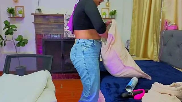 dulce celeste15 online show from March 6, 2:01 pm