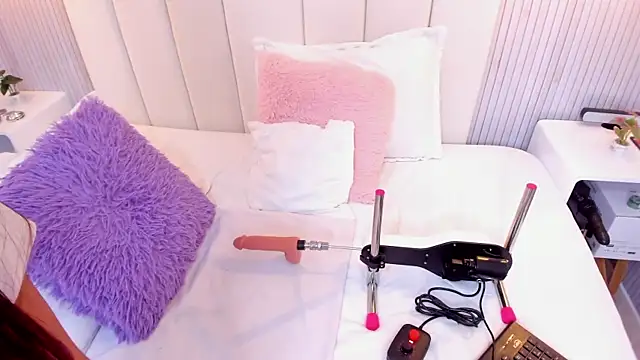 Carohorny4u online show from November 14, 7:36 pm