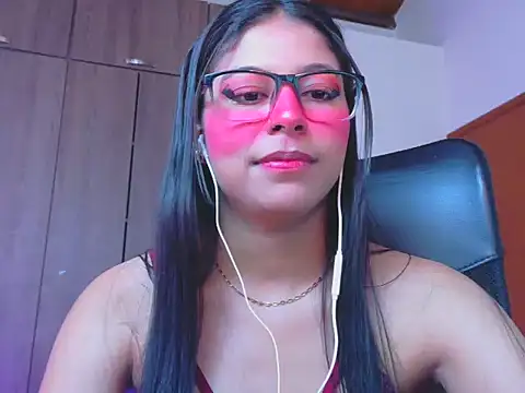  ALLYSON18  online show from February 13, 2:40 pm