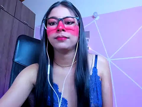  ALLYSON18  online show from January 16, 12:01 pm