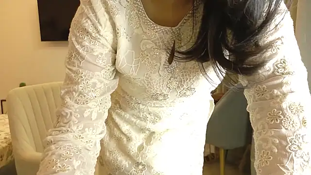 Wild Fantasy 7 online show from May 16, 8:08 pm