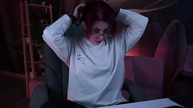 Lana  May online show from October 25, 11:07 am