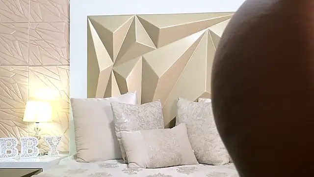 PassionMacoll online show from September 26, 1:03 am