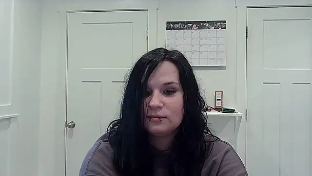 CherryWilde online show from February 4, 7:17 pm