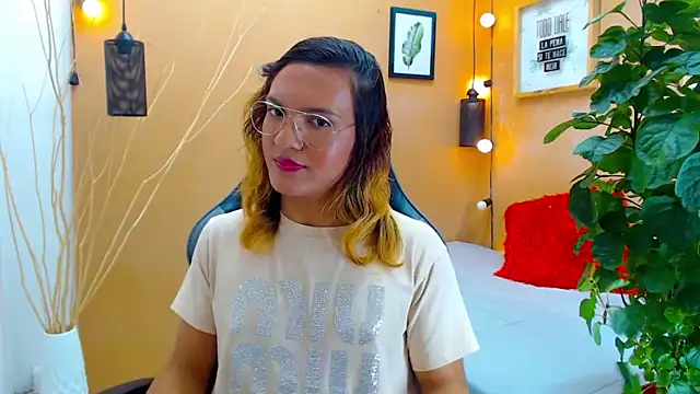 aslyhernandez 7 online show from September 17, 3:21 pm