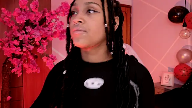 Elith noa online show from October 16, 7:49 pm